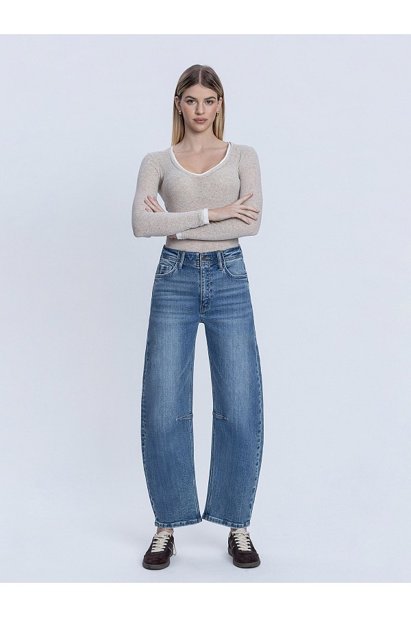 SUPER HIGH RISE MEDIUM WASH ANKLE B...